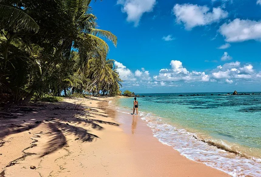 Corn Islands (Big Corn &amp; Little Corn), South Caribbean Coast, Nicaragua